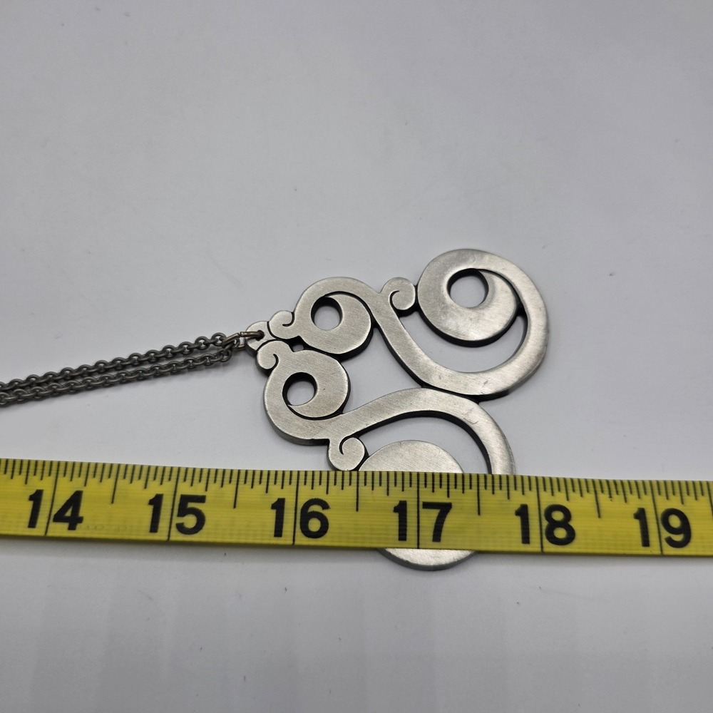 Vintage Towle Pewter Celtic Swirl Silver Tone Chain Pendant Necklace 36" Signed - Picture 7 of 9